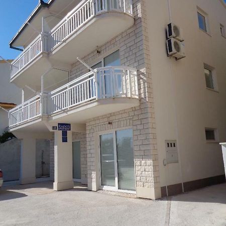 Apartments Rados 로크바 로고즈니차 외부 사진