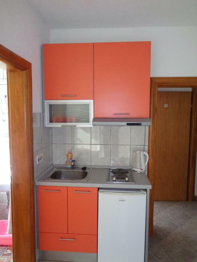 Apartments Rados 로크바 로고즈니차 외부 사진