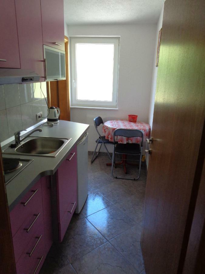 Apartments Rados 로크바 로고즈니차 외부 사진